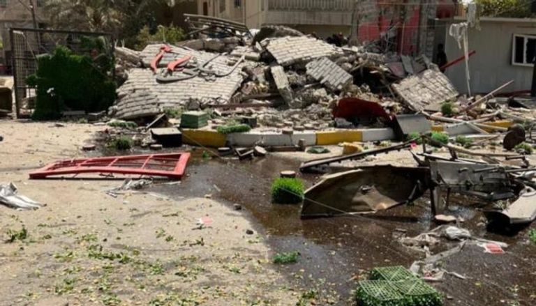 آثار انهيار المطعم في بغداد
