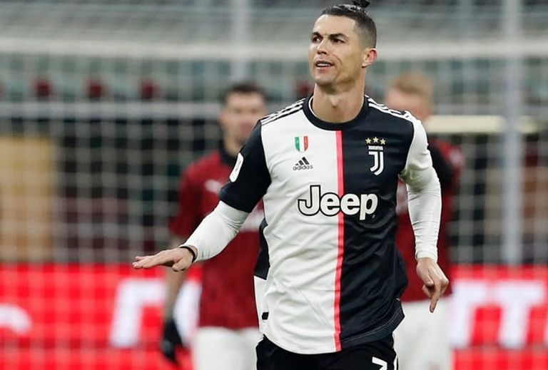 كريستيانو رونالدو فلاهوفيتش وموراتا نجما يوفنتوس