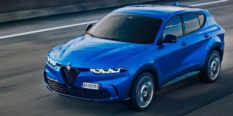 طراز Alfa Romeo Tonale  أكيورا Acura Integra