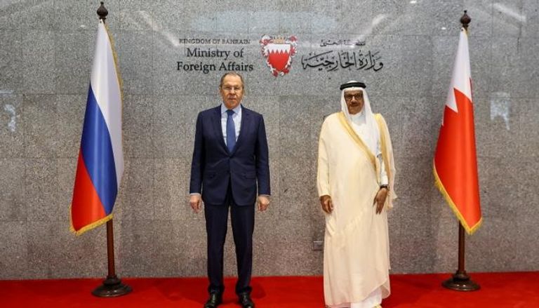  وزيرا الخارجية البحريني والروسي في لقائهما بالمنامة
