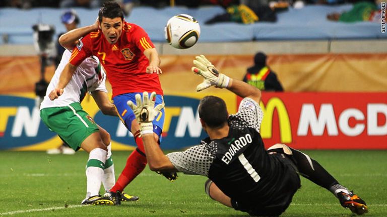 إسبانيا والبرتغال في مونديال 2010 مباراة البرتغال وإسبانيا - صورة أرشيفية