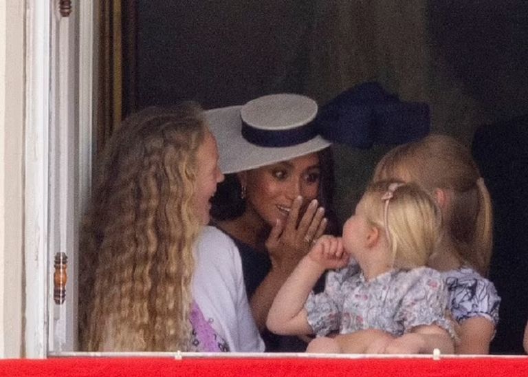 جانب من احتفالات اليوبيل البلاتيني