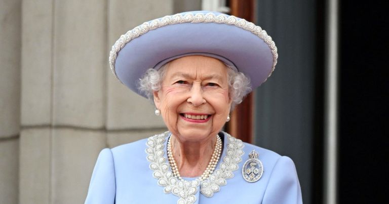 كيم كارداشيان وحبيبها بيت ديفيدسون