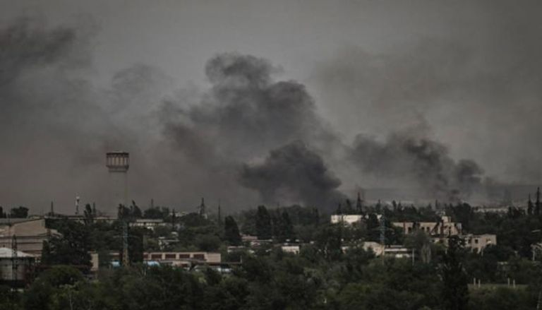 دخان متصاعد جراء العمليات العسكرية بأوكرانيا