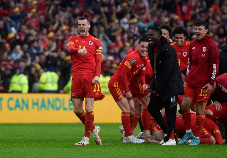 فرحة ويلز وحسرة أوكرانيا 