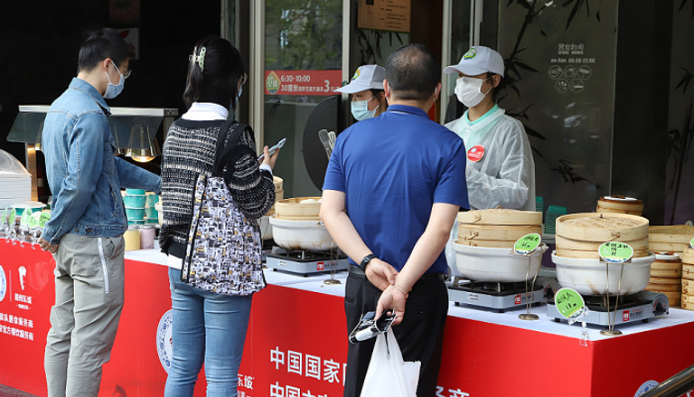 الحياة بدأت تعود إلى طبيعتها في بكين