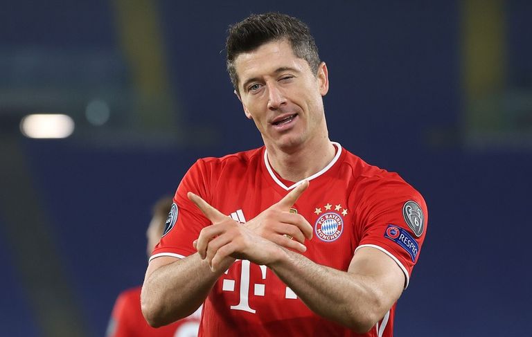 روبرت ليفاندوفسكي روبرت ليفاندوفسكي مهاجم بايرن ميونيخ هداف الدوري الألماني