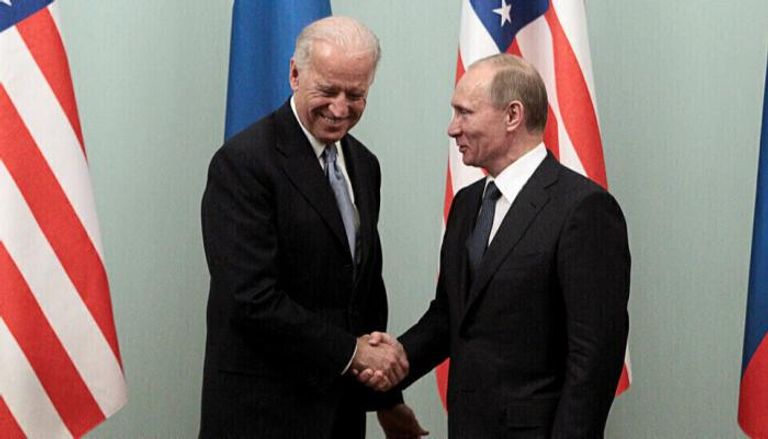 جانب من لقاء سابق بين الرئيسين الروسي بوتين والأمريكي بايدن. (أرشيفية)