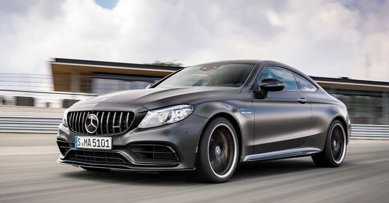 مرسيدس AMG C63  طراز أودي R8