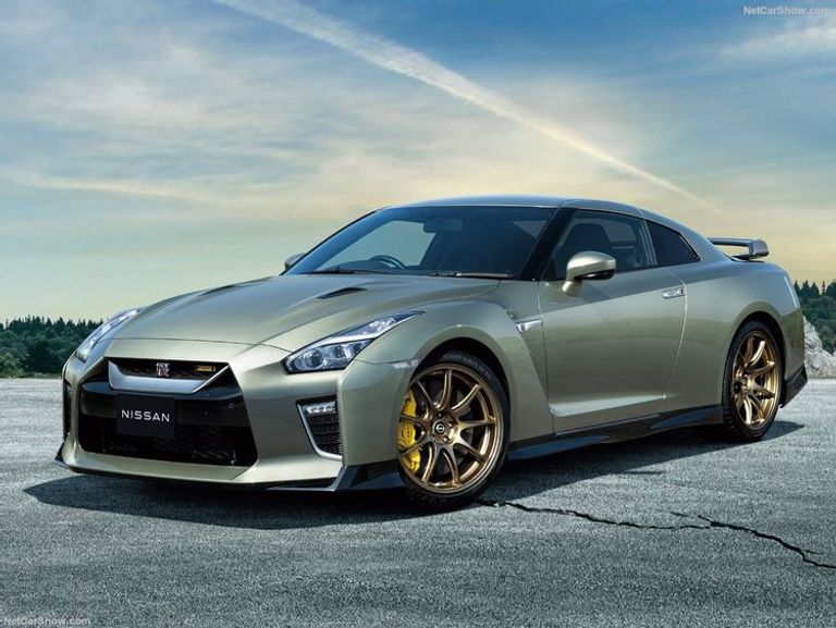 نيسان Nissan GT-R R35 طراز أودي R8