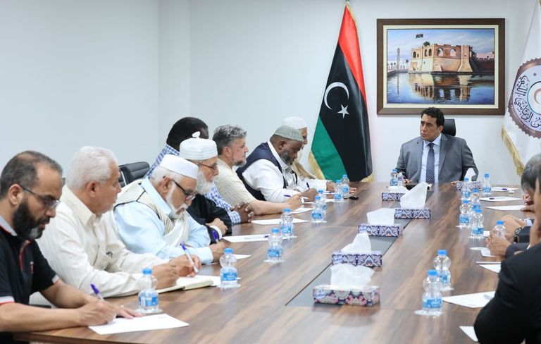 جانب من لقاء رئيس المجلس الرئاسي وفد أعيان طرابلس