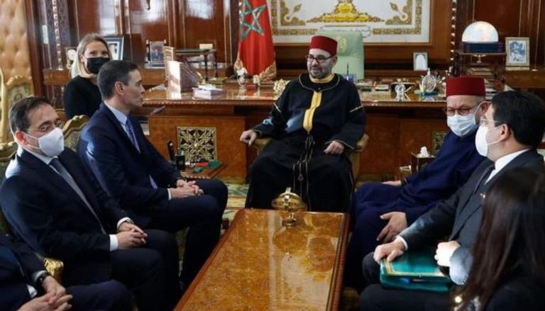 العاهل المغربي الملك محمد السادس رفقة بيدرو سانشيز - أرشيفية