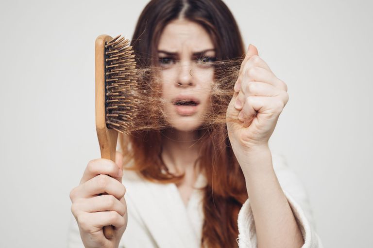 أدوية خفض ضغط الدم قد تسبب تساقط الشعر
