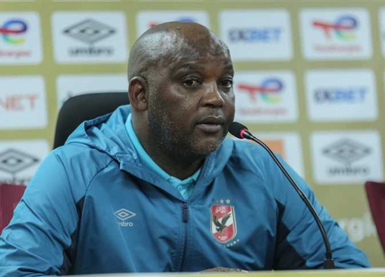 بيتسو موسيماني بيتسو موسيماني مدرب الأهلي المصري