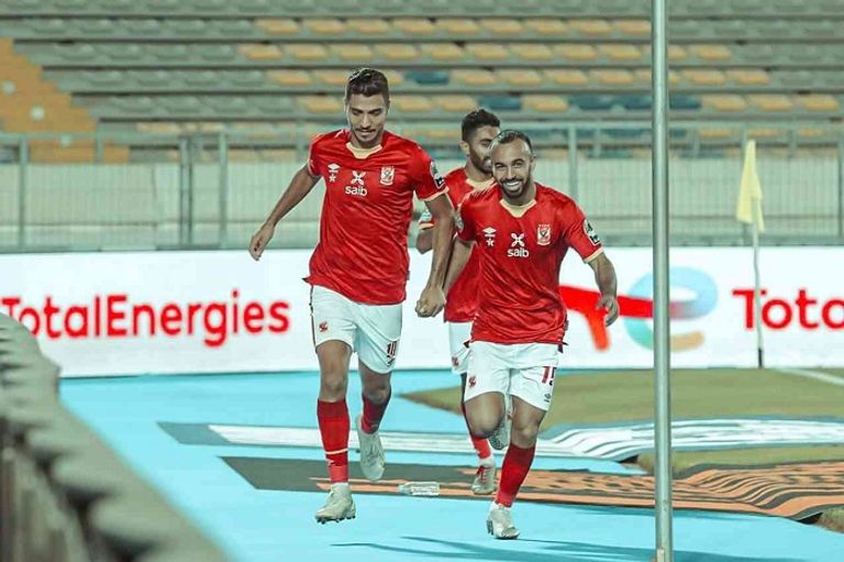 موسيماني مع بيرسي تاو