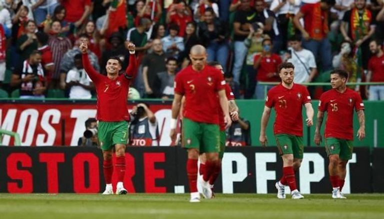 البرتغال والتشيك