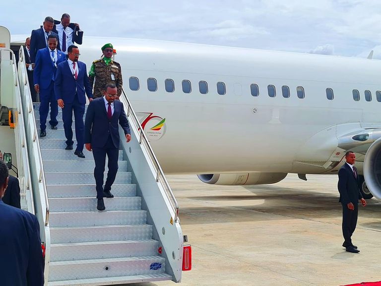 وصول الشيخ شخبوط بن نهيان آل نهيان للصومال