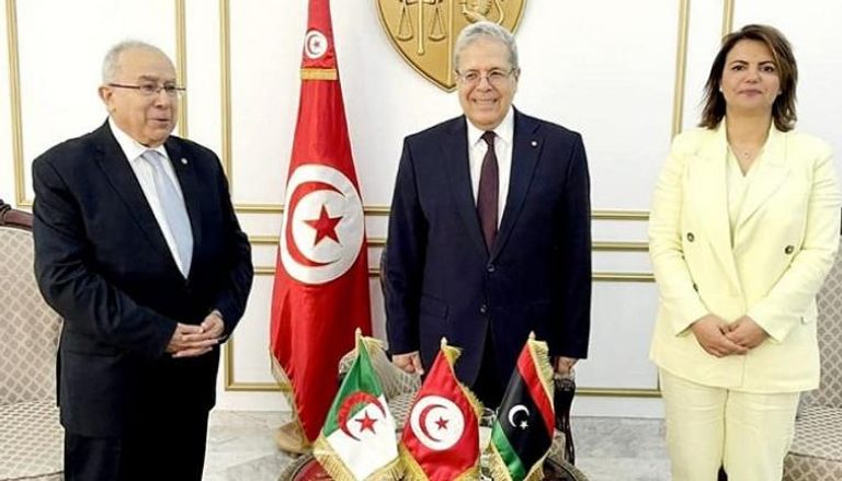 اجتماع وزراء خارجية تونس والجزائر وليبيا