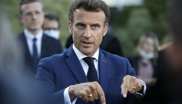 الرئيس الفرنسي يأمل بتحقيق أغلبية برلمانية