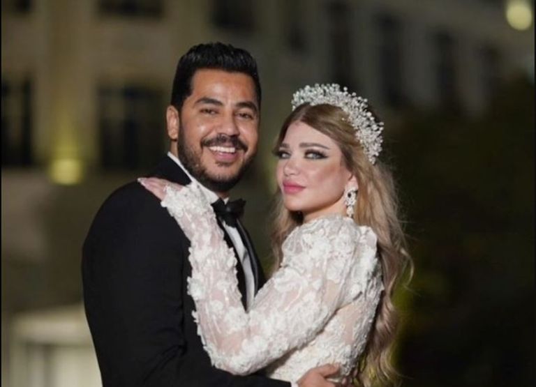 الإعلامية المصرية ياسمين الخطيب ورجل الأعمال رمضان حسني