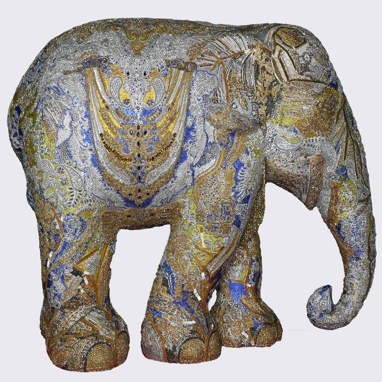 المغنية الكندية سيلين ديون