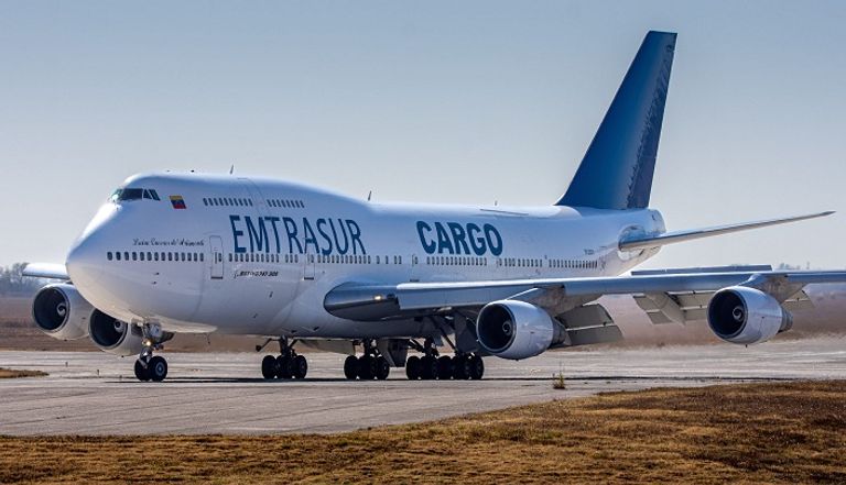 طائرة تابعة لـ