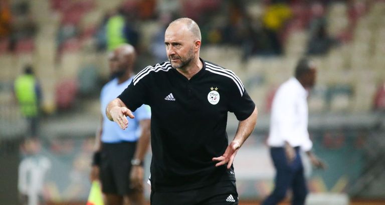 جمال بلماضي مدرب منتخب الجزائر منتخب الجزائر