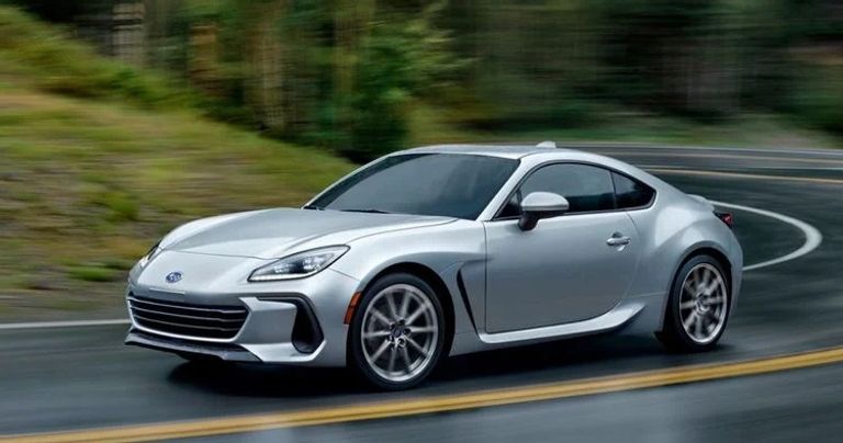 سوبارو Subaru BRZ  طراز Nissan Versa