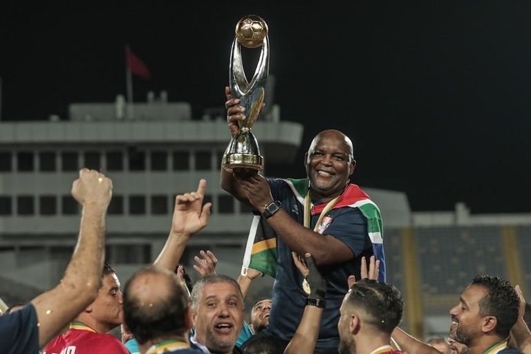 بيتسو موسيماني مدرب الأهلي المصري السابق بيتسو موسيماني مدرب الأهلي المصري السابق