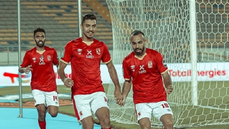 بيتسو موسيماني مدرب الأهلي المصري السابق