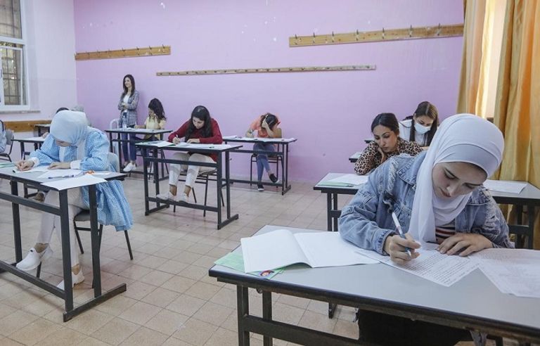 امتحانات الثانوية العامة في فلسطين 