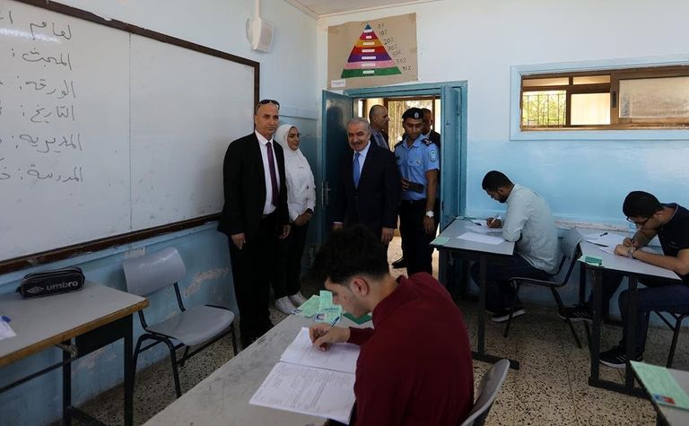 امتحانات الثانوية العامة في فلسطين 