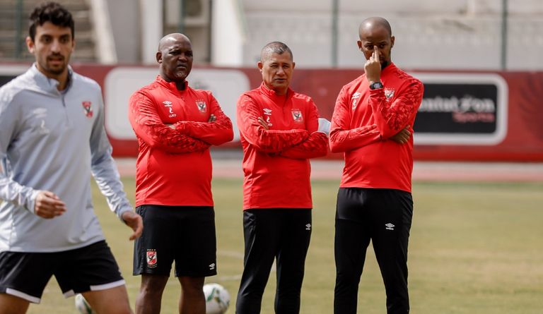 بيتسو موسيماني مدرب الأهلي المصري السابق