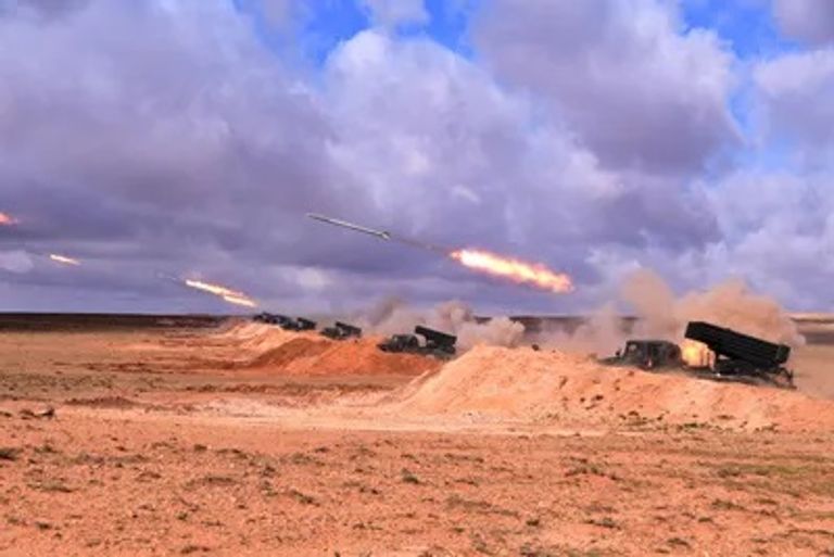 مناورات تاوندرت 2022 قائد الجيش الجزائري خلال متابعته مناورات تاوندرت 2022