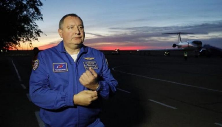 ديمتري روجوزين، رئيس وكالة الفضاء الروسية (روسكوزموس)