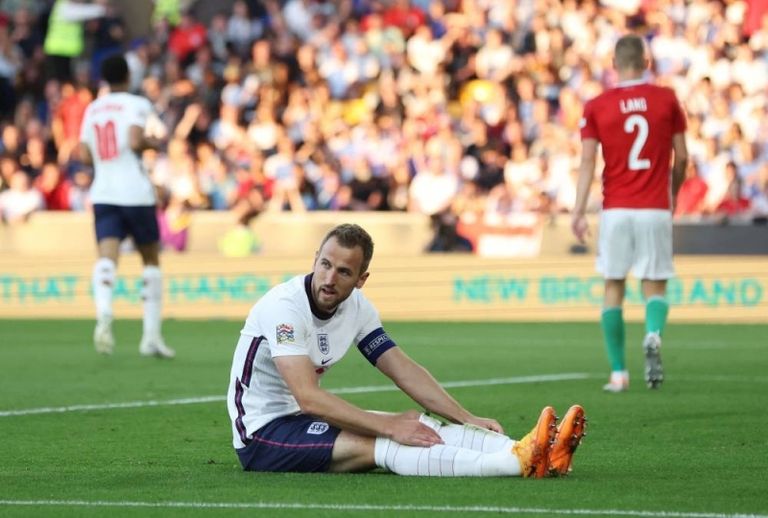 هاري كين مهاجم إنجلترا ضد المجر في دوري الأمم الأوروبية هاري كين مهاجم إنجلترا ضد المجر في دوري الأمم الأوروبية