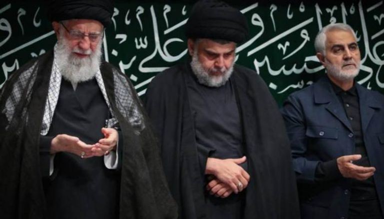 الصدر يتوسط المرشد الإيراني وقائد فيلق القدس السابق - أرشيفية