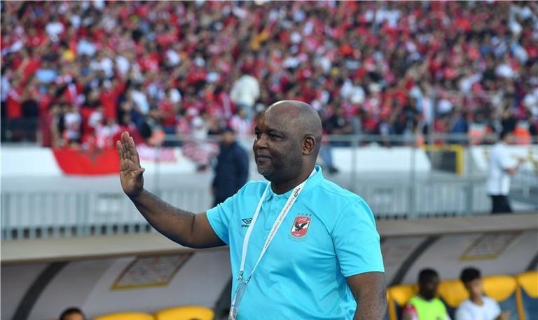 بيتسو موسيماني مدرب الأهلي المصري السابق