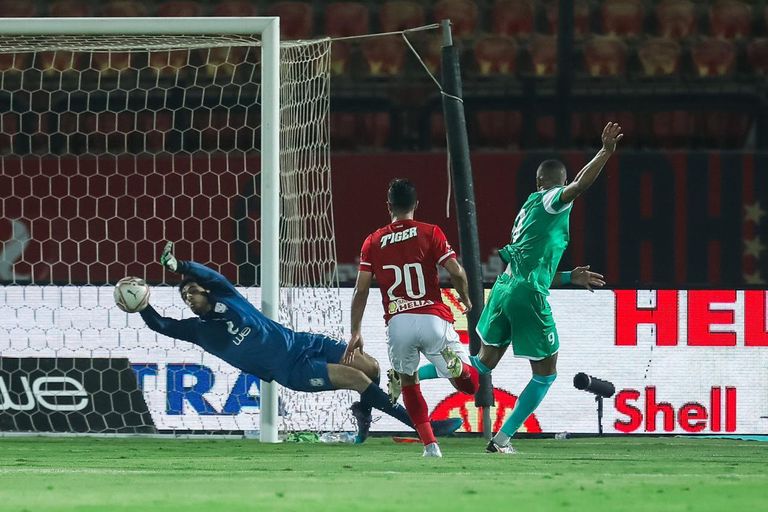 من هو مصطفى شوبير؟ مصطفى شوبير حارس الأهلي المصري