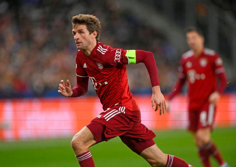 توماس مولر كيليان مبابي ومحمد صلاح وبينهما نيمار