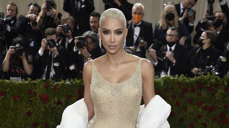 مارلين مونرو وكيم كارداشيان