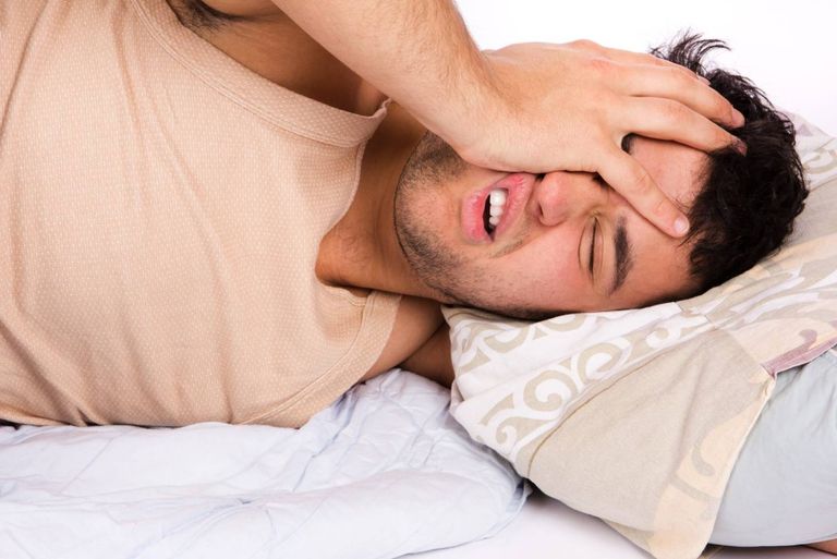يواجه كثيرون صعوبة في النوم ليلا خلال الصيف