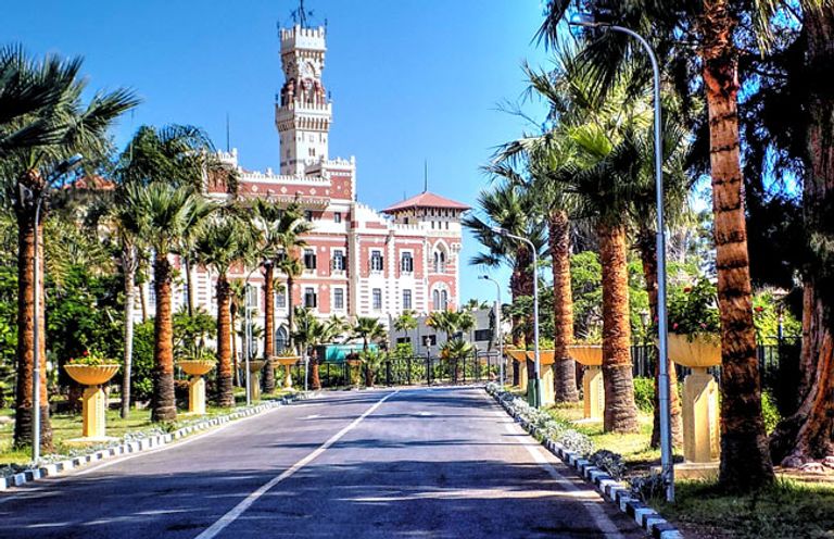 قصر المنتزة أحد أشهر أماكن السياحة في الإسكندرية السياحة في الإسكندرية.. 5 معالم سياحية في جوهرة مصر