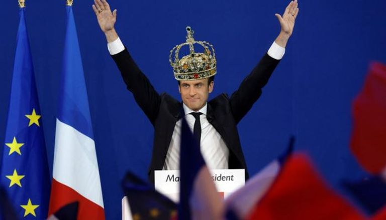صورة ساخرة من ماكرون في الإعلام الفرنسي نشرت 2017