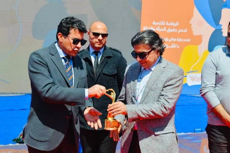 الدكتور جمال شعبان عميد معهد القلب السابق في مصر