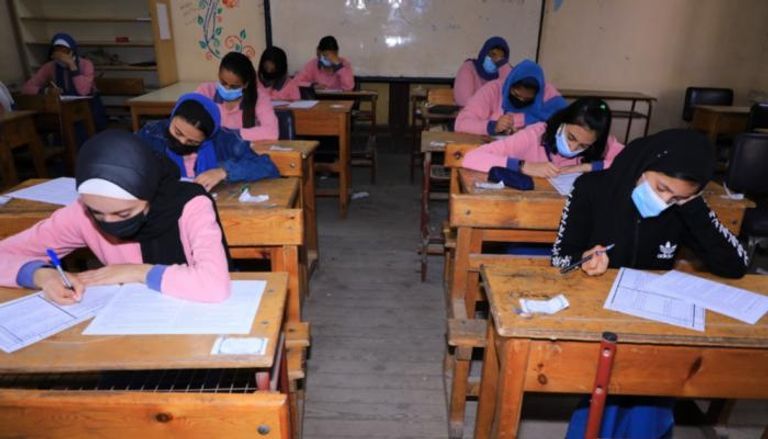 امتحانات الثانوية العامة بمصر- الإنترنت