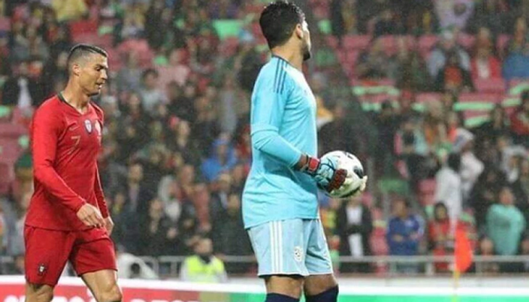عبدالقادر الصالحي ضد كريستيانو رونالدو