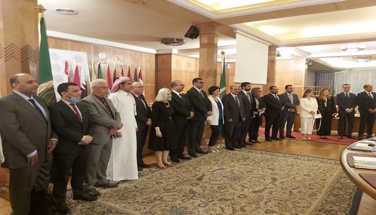 إستراتيجية عربية لإتاحة خدمات الصحة للاجئين