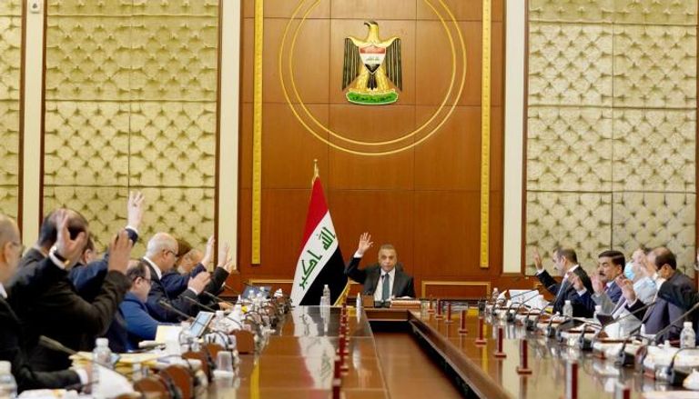 الكاظمي خلال مجلس الوزراء العراقي