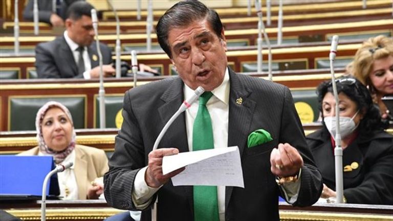 الرئيس المصري خلال استقباله ولي العهد السعودي